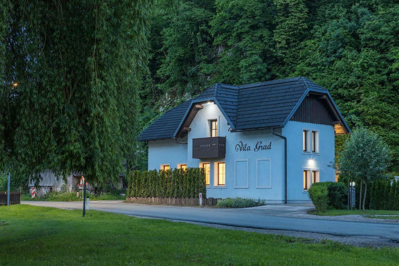 Vila Grad Bled - Sauna & Hot Tub エクステリア 写真